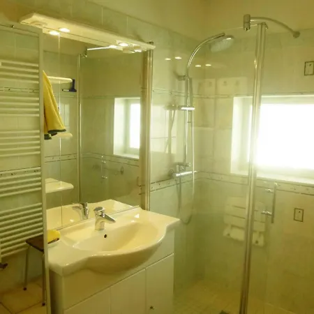 Casa vacanze Maison Royan, 4 Pièces, 6 Personnes - Fr-1-305-1490 *